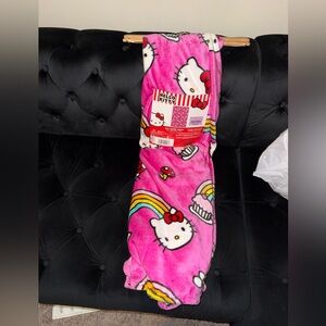 Hello Kitty throw